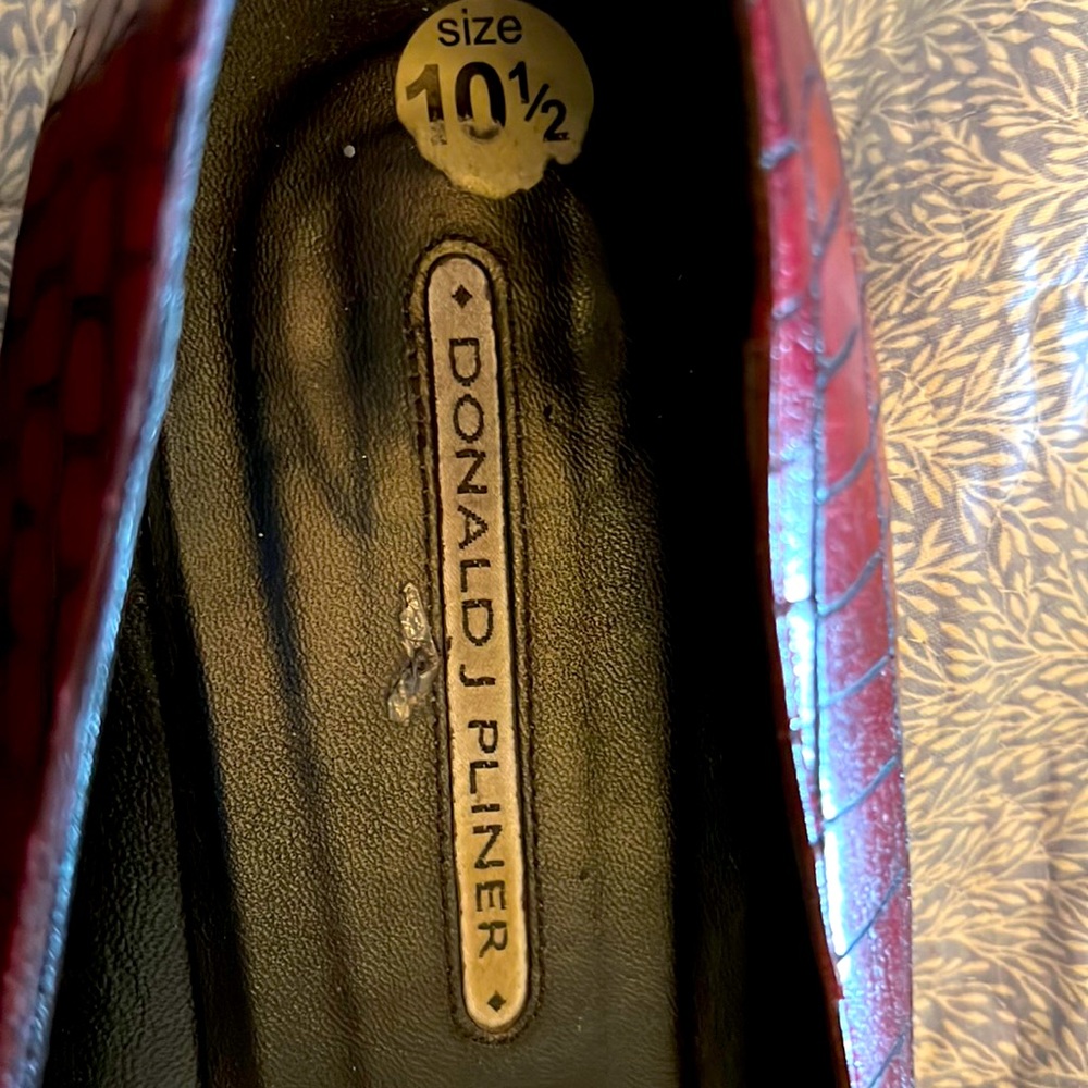 Vintage, Donald Pliner, red crock and suede shoes